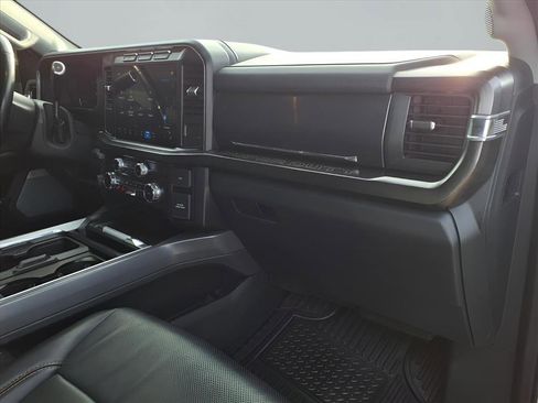 Used 2024 Ford F250 Lariat image 15