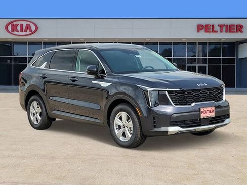 New 2026 Kia Sorento LX FWD image 1