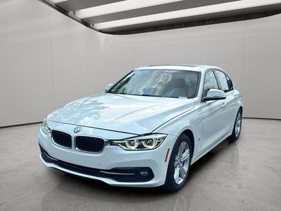 Used 2018 BMW 330e w/ Convenience Package