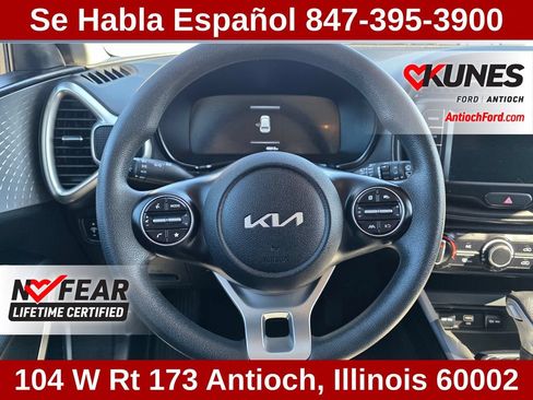 Used 2025 Kia Soul LX w/ LX Technology Package FWD image 40