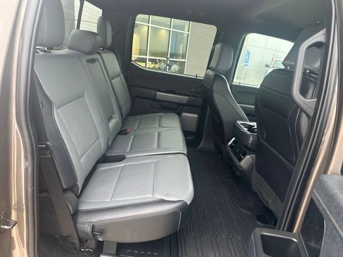 Used 2023 Ford F150 Lightning Lariat AWD/4WD image 31