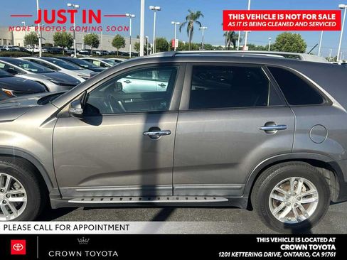 Used 2015 Kia Sorento LX FWD image 5