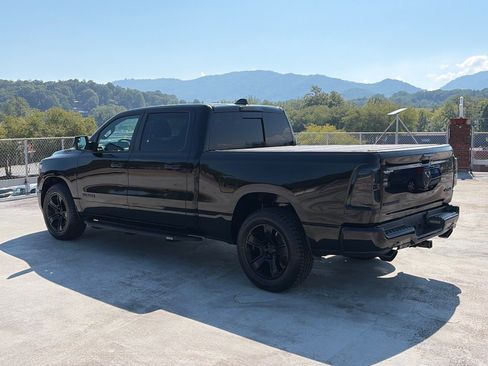 Used 2020 RAM 1500 Big Horn AWD/4WD image 5