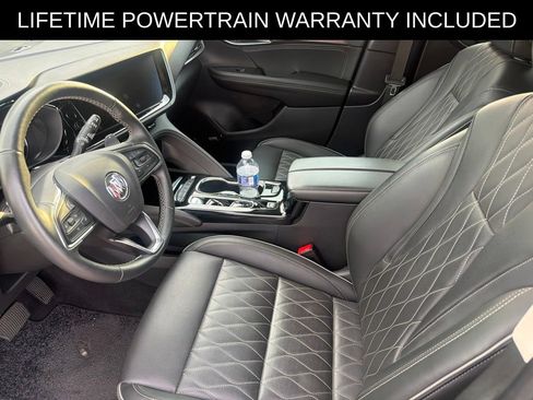 Used 2023 Buick Envision Avenir FWD image 3