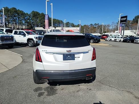 Certified 2022 Cadillac XT5 Luxury image 6