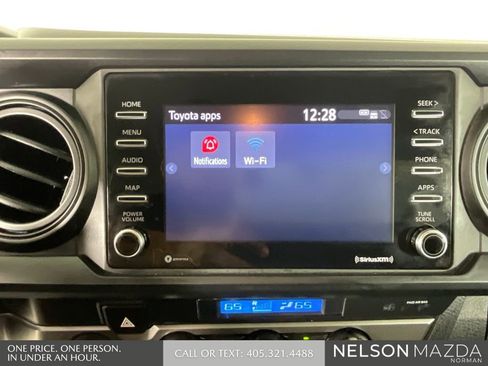 Used 2022 Toyota Tacoma SR AWD/4WD image 34