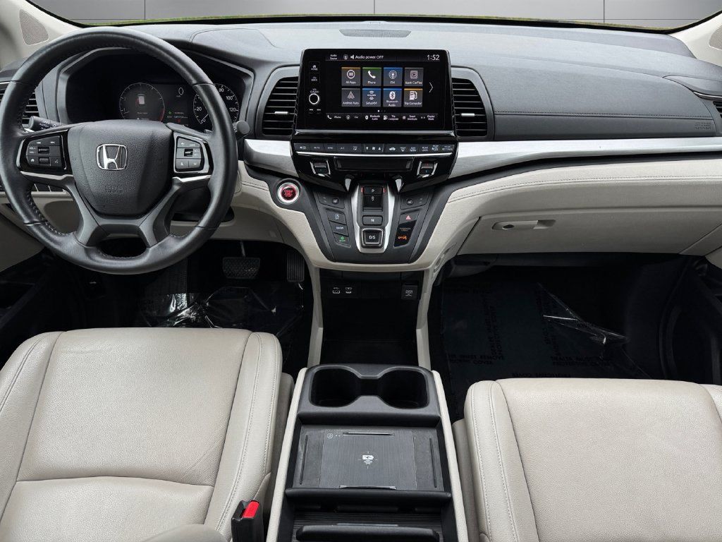 Used 2025 Honda Odyssey EX-L image 12