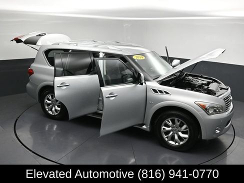 Used 2014 INFINITI QX80 4WD w/ Theater Package image 32