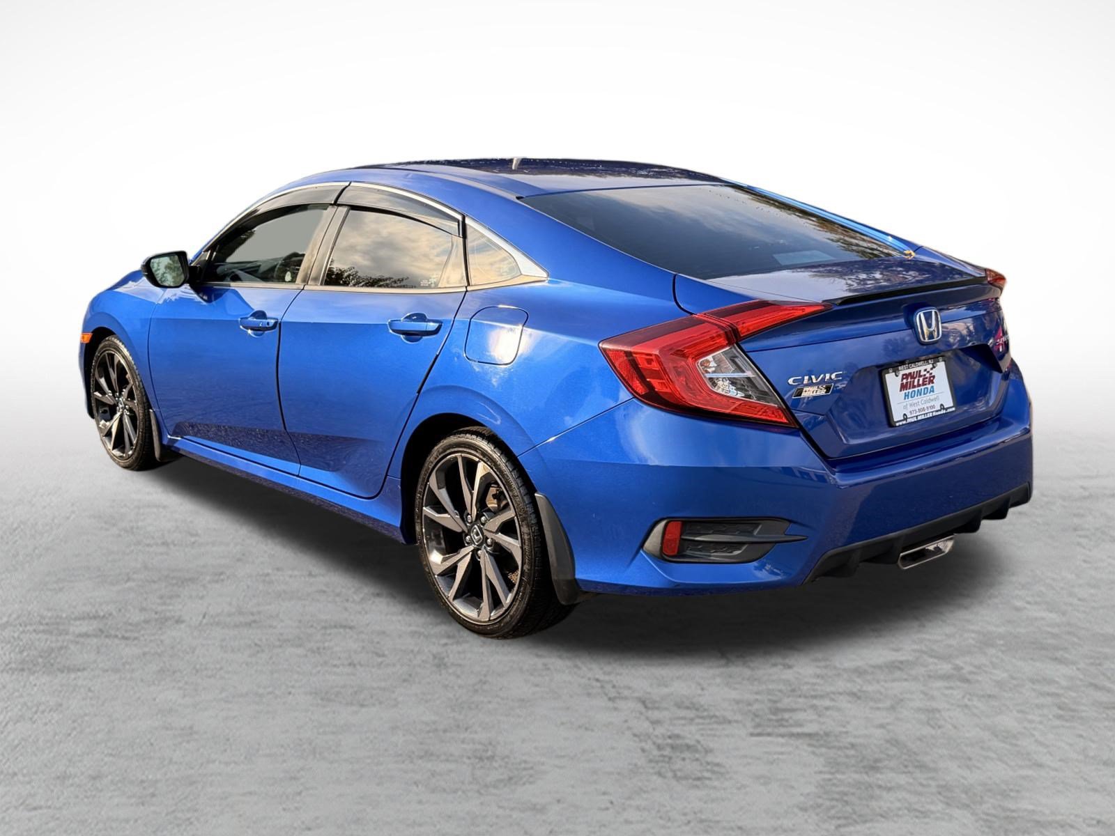 Used 2019 Honda Civic Sport image 4