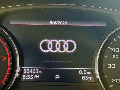 Used 2023 Audi Q5 2.0T Premium w/ Convenience Package AWD/4WD image 16