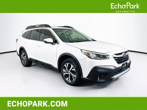 Used 2022 Subaru Outback Limited w/ Popular Package #2 AWD/4WD image 1
