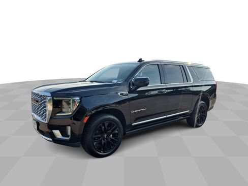 Used 2021 GMC Yukon XL Denali w/ Denali Premium Package AWD/4WD image 5