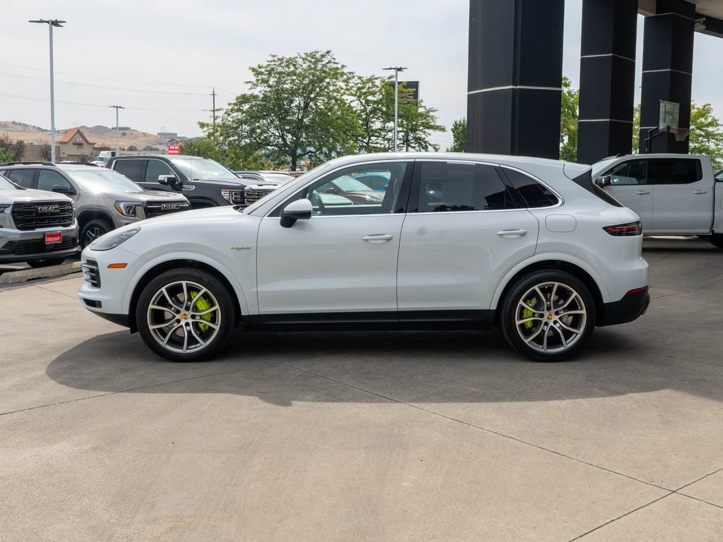 Used 2019 Porsche Cayenne E-Hybrid AWD/4WD image 4