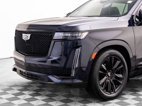 Used 2021 Cadillac Escalade Sport w/ Driver Assist Tech Package image 37