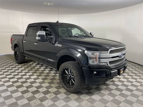 Used 2018 Ford F150 Platinum w/ Equipment Group 701A Luxury AWD/4WD image 16