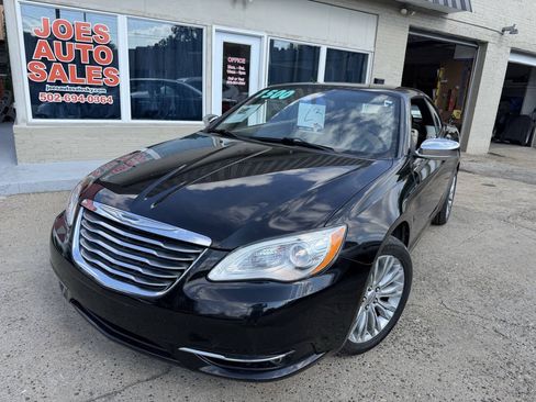 Used 2013 Chrysler 200 Limited FWD image 2