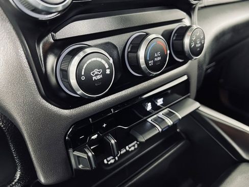 Used 2022 RAM 1500 Big Horn image 30