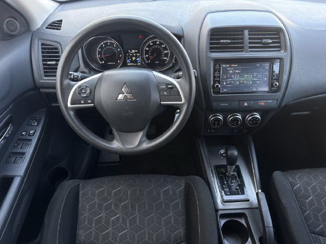 Used 2024 Mitsubishi Outlander Sport ES AWD/4WD image 11