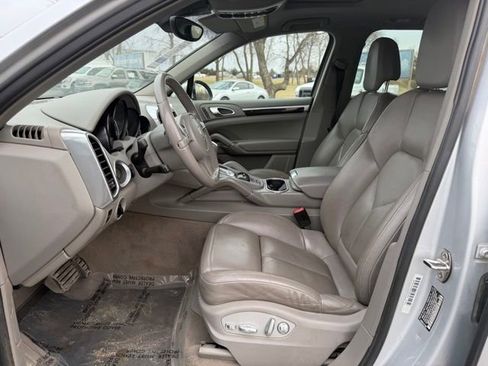 Used 2011 Porsche Cayenne image 14