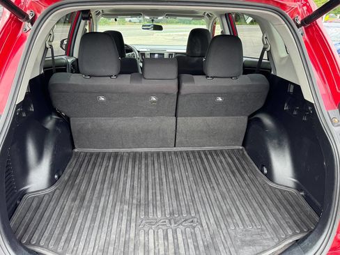 Used 2016 Toyota RAV4 XLE image 24