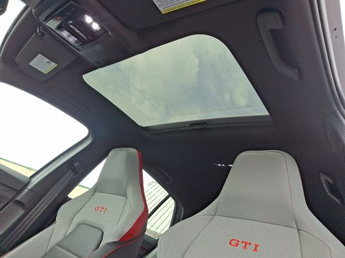 New 2025 Volkswagen GTI Autobahn image 10