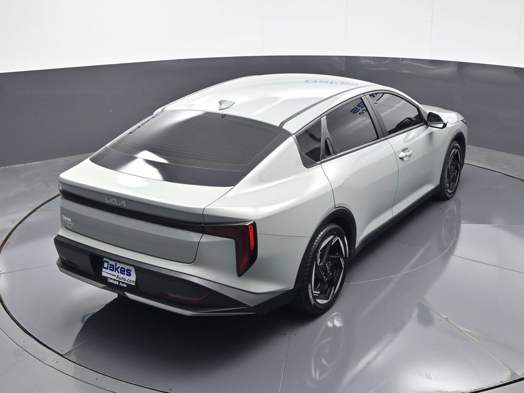 Certified 2025 Kia K4 EX FWD image 49