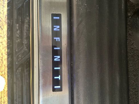 Used 2015 INFINITI QX80 Luxe w/ 22" Wheel Package image 35