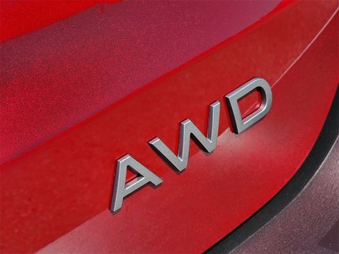 New 2025 Nissan Kicks SV w/ SV Premium Package image 8