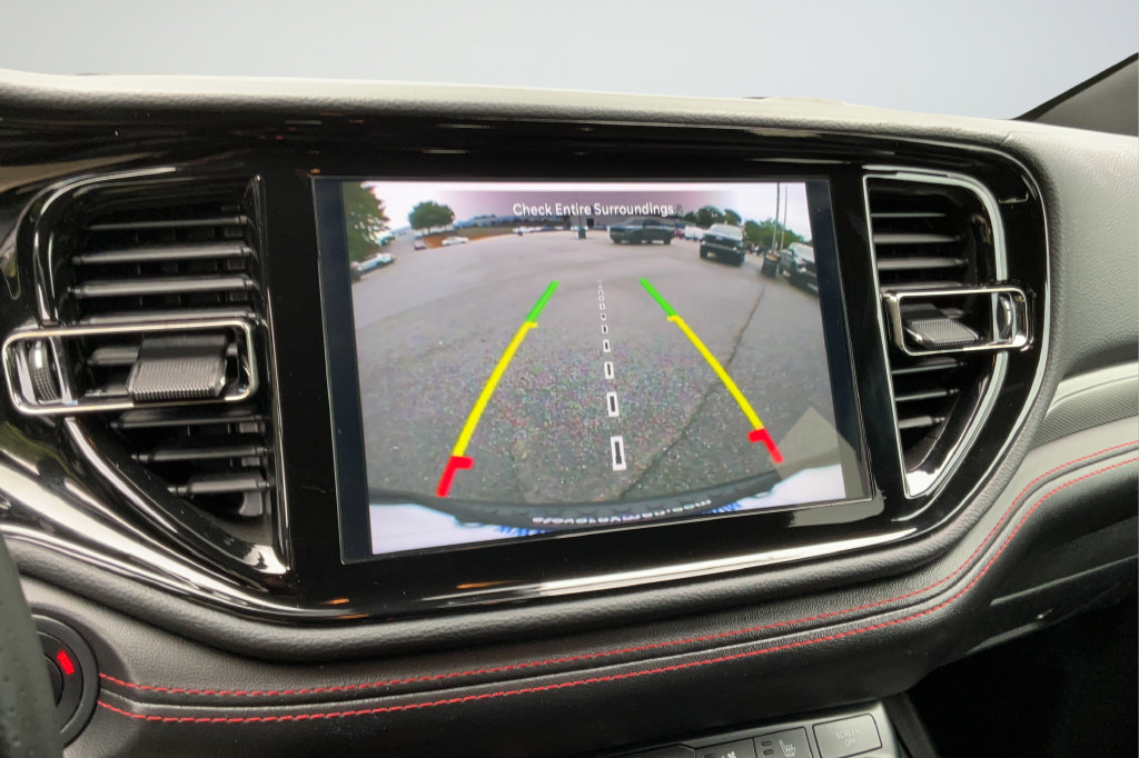 Used 2024 Dodge Durango GT RWD image 16