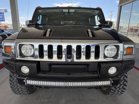 Used 2005 HUMMER H2 w/ Preferred Equipment Group AWD/4WD image 3
