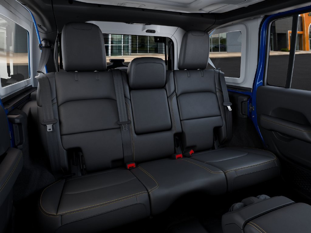 New 2026 Jeep Wrangler Unlimited Sahara AWD/4WD image 16