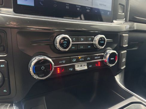 Used 2022 Ford F150 XLT w/ Equipment Group 302A High image 28