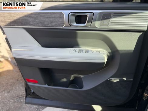 Used 2025 Hyundai Santa Fe Calligraphy image 23