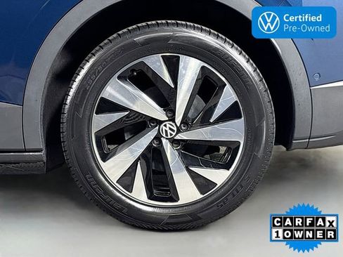 Used 2023 Volkswagen ID.4 Pro image 32