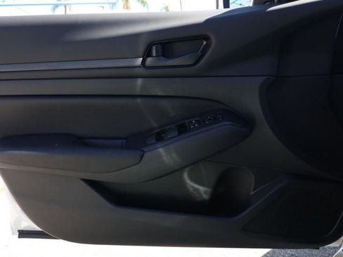 New 2025 Nissan Altima 2.5 S image 22