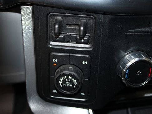 Used 2023 Ford F150 Limited AWD/4WD image 32