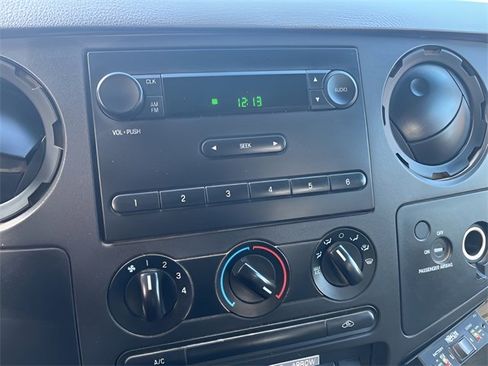 Used 2009 Ford F450 XL image 16