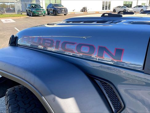 Used 2024 Jeep Wrangler Unlimited Rubicon image 9