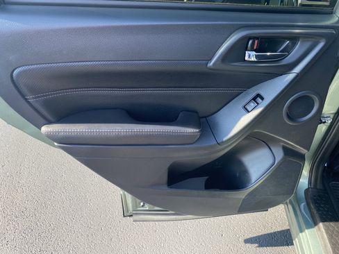 Used 2017 Subaru Forester 2.5i Touring image 23
