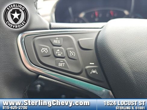 Used 2023 Chevrolet Equinox LT w/ Driver Convenience Package image 18