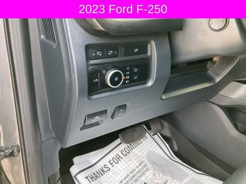 Used 2023 Ford F250 Lariat w/ Sport Appearance Package image 25