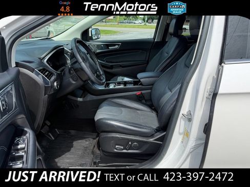 Used 2019 Ford Edge Titanium w/ Equipment Group 301A AWD/4WD image 10