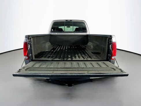 Used 2005 Ford F250 Lariat AWD/4WD image 26