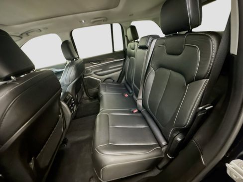 Used 2023 Jeep Grand Cherokee 4WD 4xe image 30