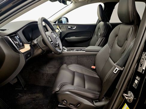 New 2026 Volvo XC60 B5 Ultra w/ Protection Package Premier image 10