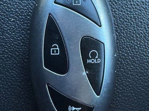 Used 2025 Hyundai Tucson SEL image 32