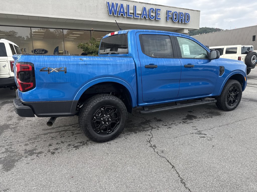 New 2026 Ford Ranger XLT w/ Black Appearance Package AWD/4WD image 4