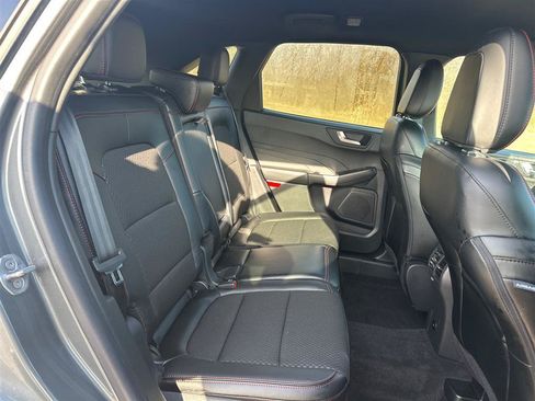 Used 2024 Ford Escape ST-Line w/ Tech Pack #1 AWD/4WD image 22
