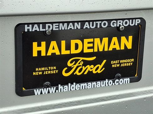 Used 2009 Nissan 370Z Touring w/ Sport Pkg image 10