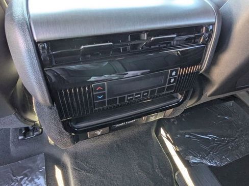 New 2026 Jeep Grand Wagoneer 4WD w/ 8-Passenger Seating Package image 26